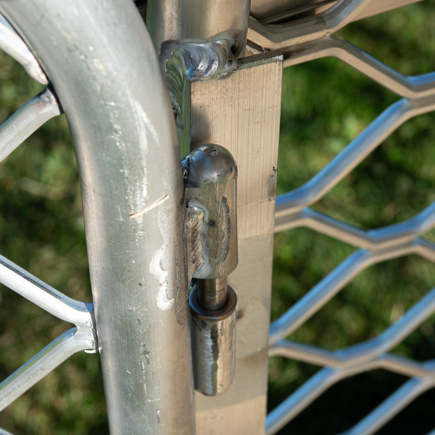 Aurora Outdoor alloy dog run gate hinges